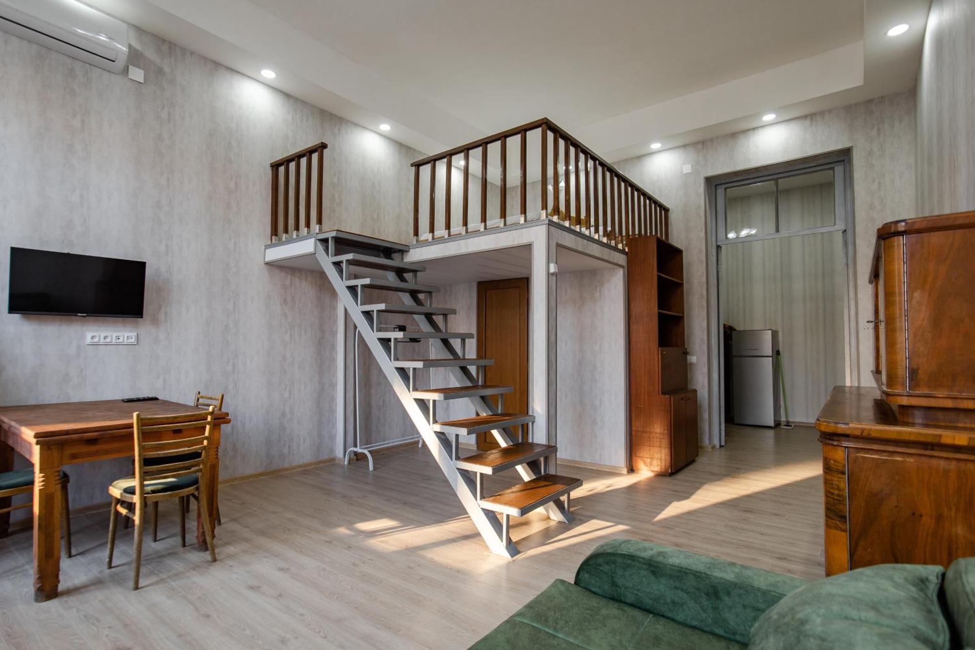 Mardzhanov Apartments, Block 108 Tbilisi Værelse billede